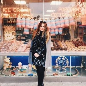 Meet your Posher, Gemma